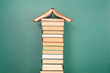 大学社团用英语怎么说比如篮球社魔方社还有社团内社