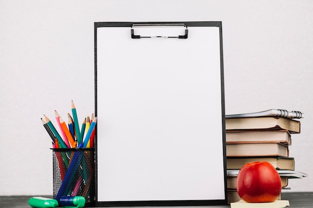 哪一年北师大中国公益研究院生命关怀研究中心成立