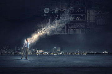 幼儿园小班教案《认识水果》